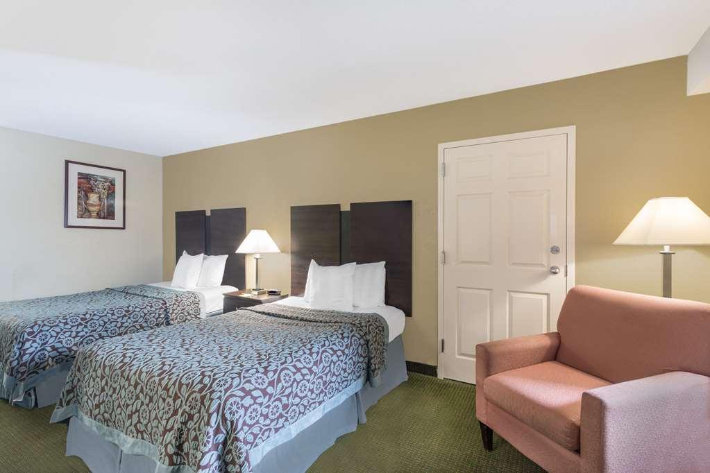 Days Inn & Suites By Wyndham Columbia Airport Уэст-Коламбия Номер фото